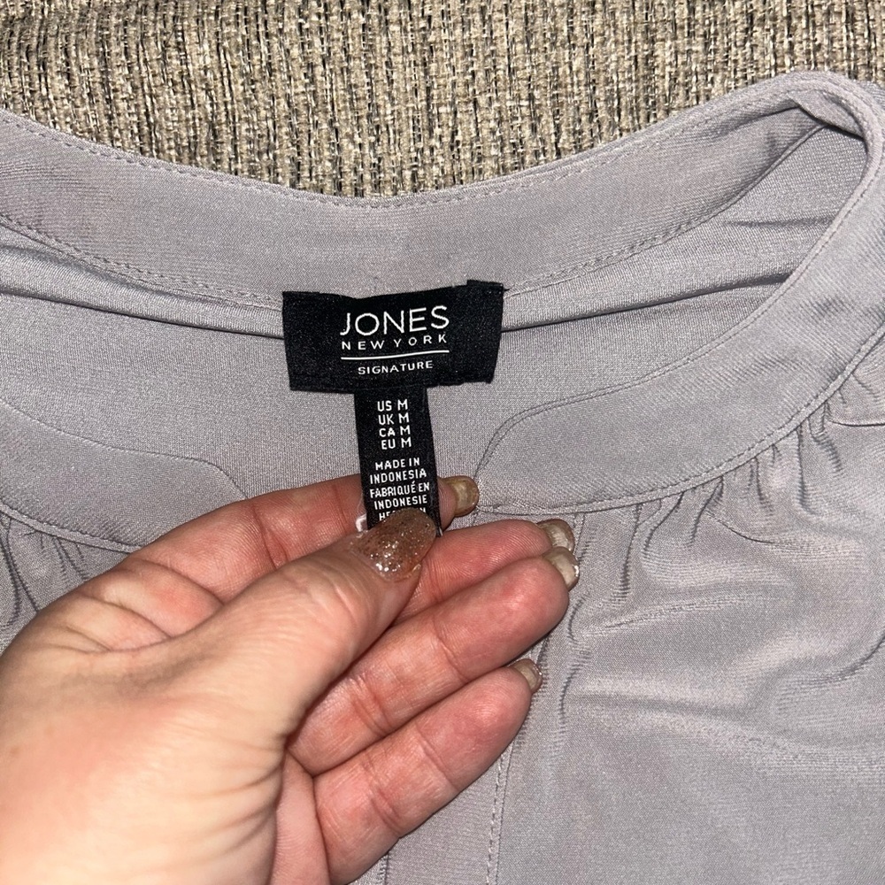 Jones New York Gray Blouse - Picture 3 of 8